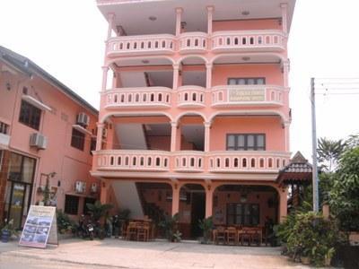Khamphone Hotel