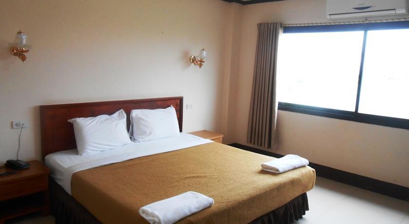 Chaleunehoung Hotel