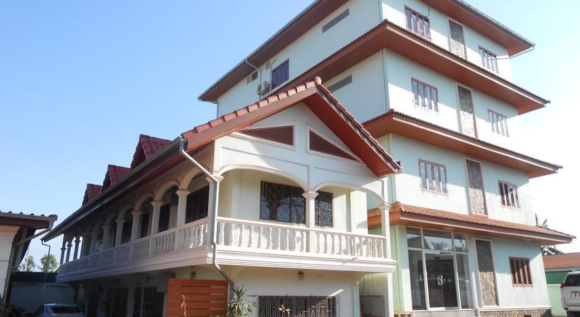 Hongkham Hotel