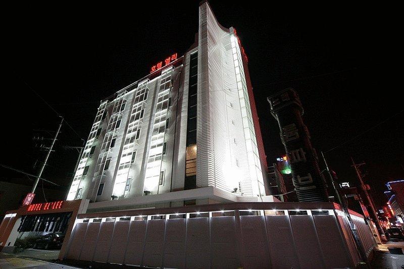 Отель Hotel El'lee Cheonan