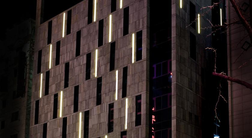 Отель Zaza Hotel