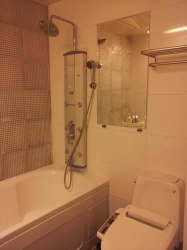 Отель Gyeongju Bluemore Motel