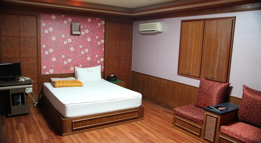 Отель Hill Motel