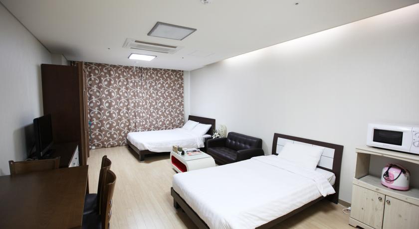 Апартаменты Stay & Home Residence Suite