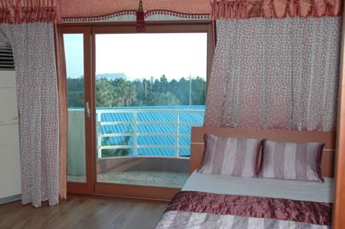Jeju Dive Pension