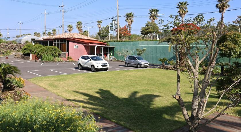 Отель Jeju Yilin Pension