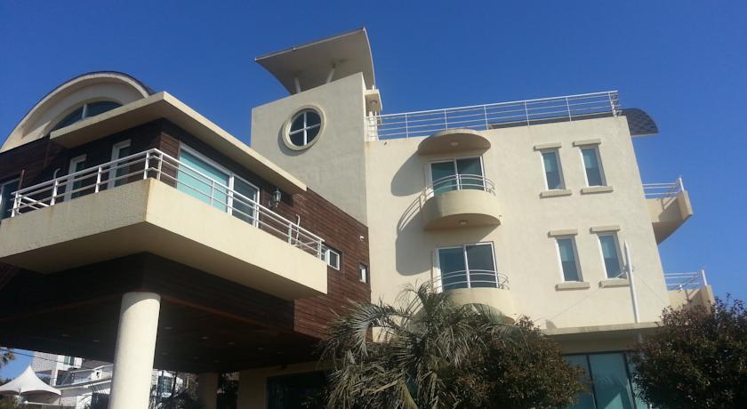 Palm Hill Pension