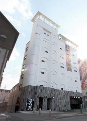 Отель Navi Hotel