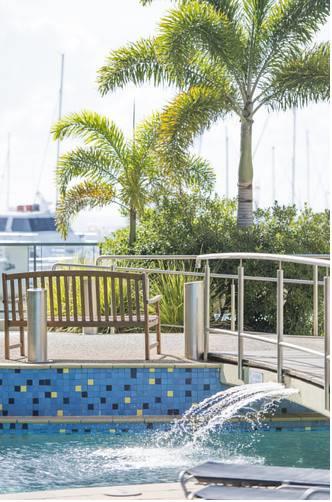 Апартаменты Mantra Hervey Bay