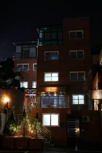 JJ House Myeongdong