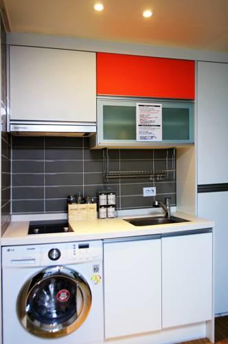 Juno Guesthouse