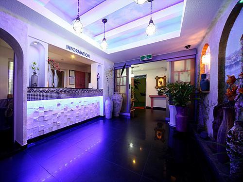 Metro 21 Hotel