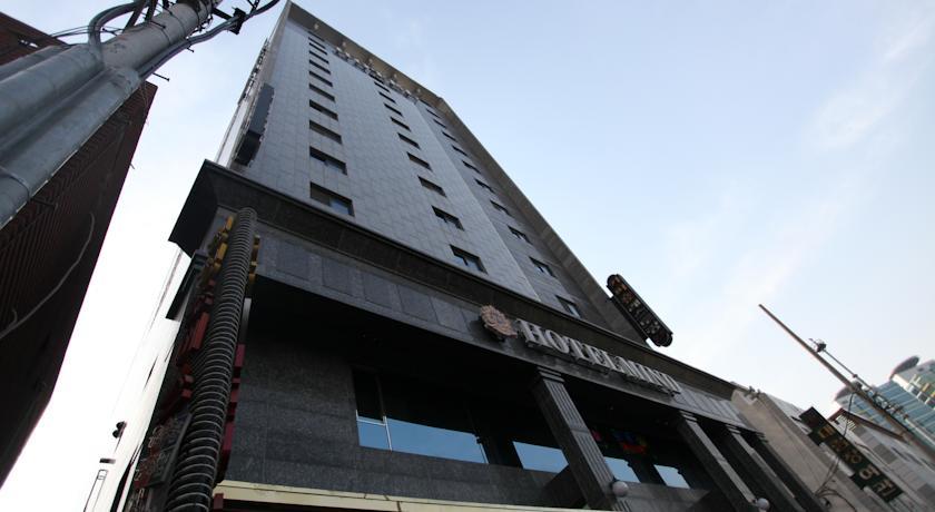 Mind Tourist Hotel