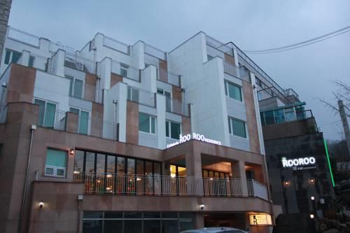 Roo Roo Residence