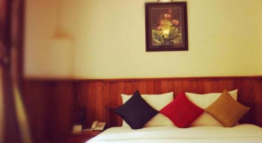 Отель Kambuja Inn