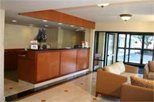 Отель Red Roof Inn Santa Ana