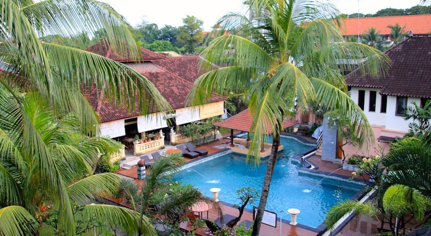Bakung Beach Resort