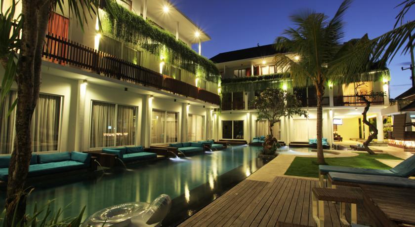 Aquarius Star Hotel
