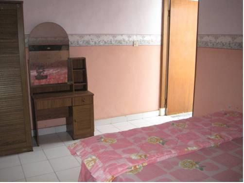 Senen Beach Inn