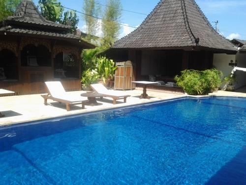 Villa Ketupat