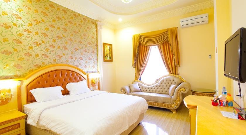 Отель Hotel Grand Town