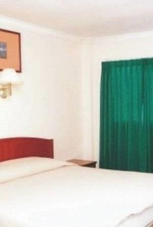 Отель Indah Hotel