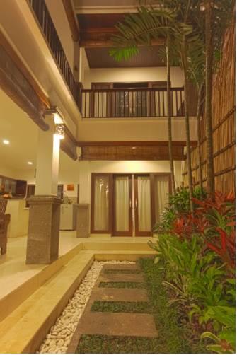 Anne Villas & Apartment