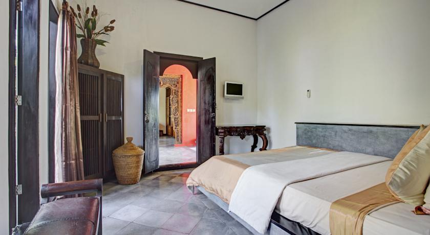 Villa Nawang Wulan