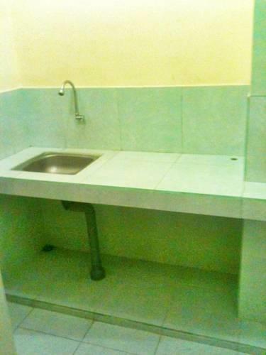 Отель Pondok 828 Guest House