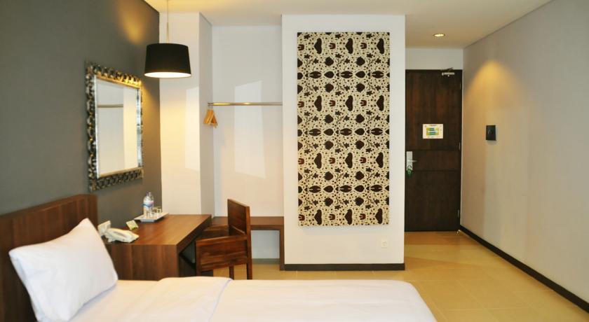 Отель Praja Hotel