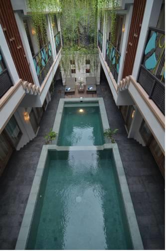 Отель The Sakran Seminyak