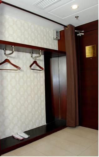 Shanghai Nanyuan E Home Hotel