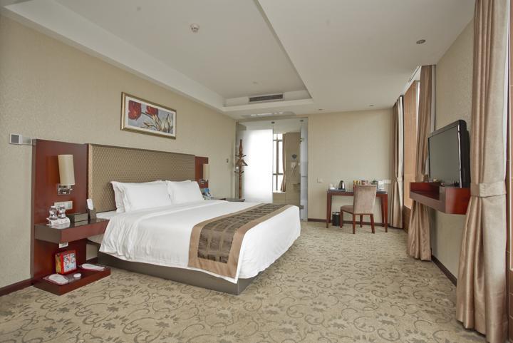 Oriental Shine Hotel