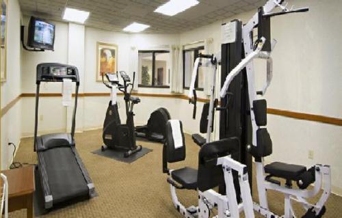 Отель Best Western Coyote Point
