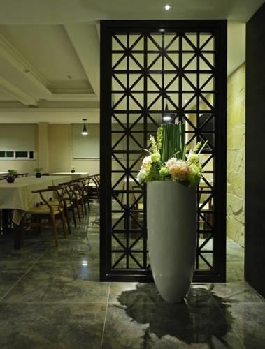 Отель Xiamen Jinglong Hotel
