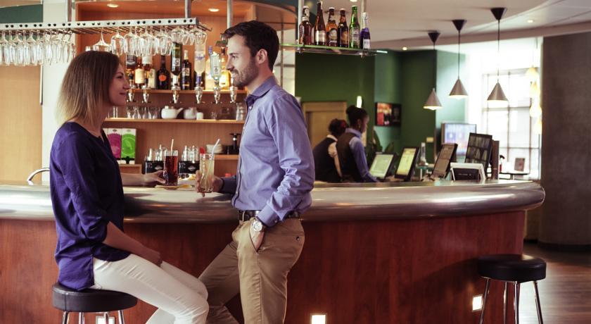 Отель Suite Novotel CDG Paris Nord 2