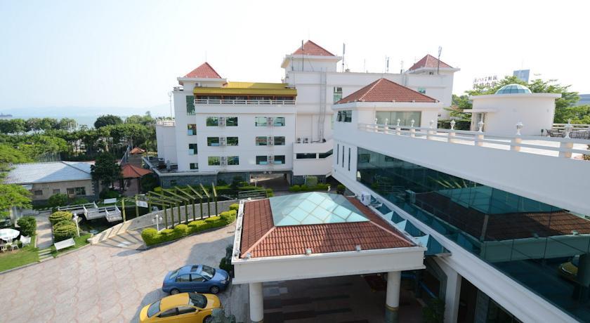 Happiness Hotel