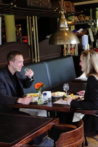 Отель Ibis Leiderdorp