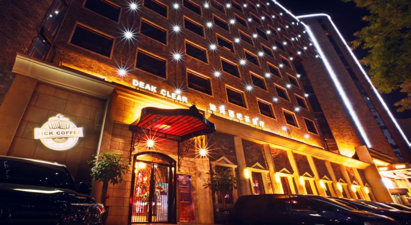 Отель Me Hood Hotel