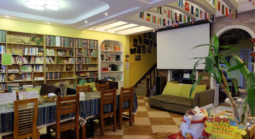 Хостел Suebi Youth Hostel