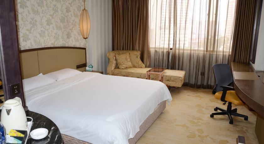 Kaiserdom Hotel Huayue