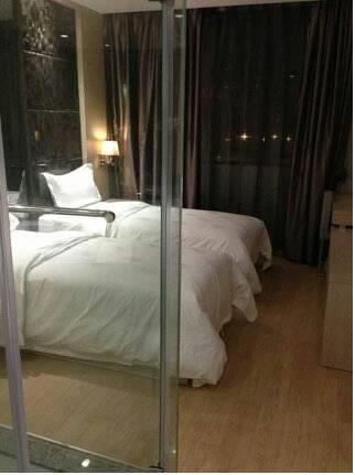 Super 8 Hotel Guangdong University of Foreign Studies