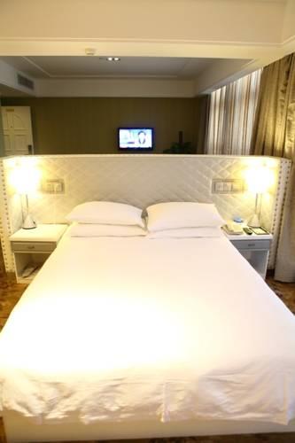 Relax Hotel