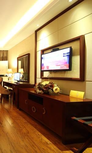 Отель Enjoyland Hotel Jiaxing