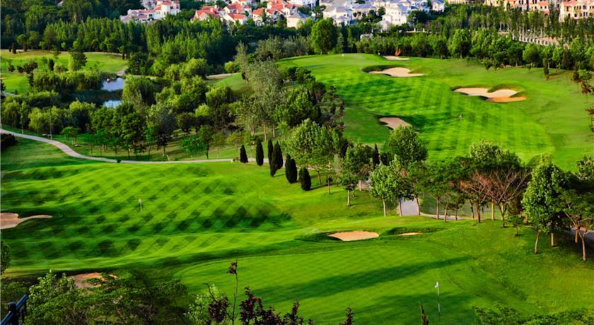 Отель Qingdao Tiantai Hot Spring Golf Hotel