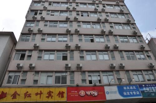 Отель Golden Red Leaf Hotel