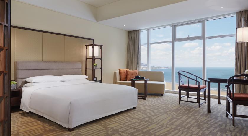 Отель Hyatt Regency Qingdao