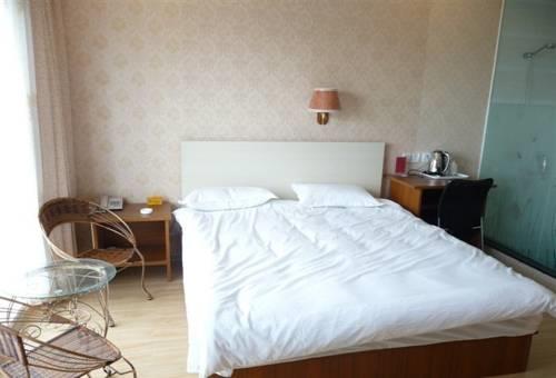 Purple Business Hotel