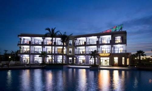 Huating Business Hotel