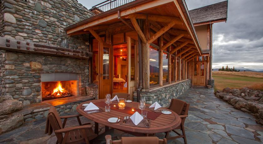 Отель Fiordland Lodge